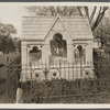 Lion Gardiner's Tomb. Southend Burying Ground. East Hampton, East Hampton