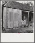 Melrose, Natchitoches Parish, Louisiana. Old home with mud walls built by mulattoes, now a part of the John Henry cotton plantation. It was built in 1824 by Augustin Metoyier and sold to J.H. Henry in 1833. Originally it was the Yucca Plantation and later