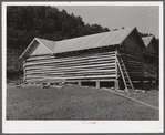 Modern log house under construction near Morehead, Kentucky.