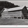 Modern log house under construction near Morehead, Kentucky.