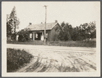House. North side Montauk Highway. Now known as Amity Gardens Nursery. Copiague, Babylon