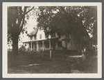 House. North side of Merrick Road (Montauk Highway), west of Babylon and east of Lindenhurst. Babylon, Babylon