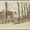House. North side of East Main Street, just west of Youngs house, at road leading to Cove Neck. Oyster Bay, Oyster Bay