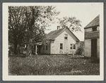 House. 29 Railroad Ave., east side, south of West Main Street, adjacent to No. 35 on north. Gone Oct. 1924. Patchogue, Brookhaven