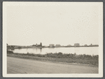 View of Town Pond (alias Lake Agawam) waterfront, showing houses. Southampton, Southampton