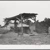 Boiling down the cane juice to make sorghum syrup. Caswell County, North Carolina.