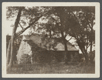 Deserted house. Main road, Hog Neck. Sag Harbor, Southampton