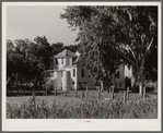Old sugar plantation home which is now the FSA (Farm Security Administration) office on Terrebonne Project. Schriever, Louisiana.