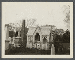 Lion Gardiner's Tomb. Opposite Gardiner's House. South end burial ground. East Hampton, East Hampton