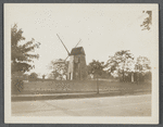 Hook Mill. Charles Hedges and Downing ran this mill. North Main Street, junction of Amagansett Road and Three Mile Harbor. East Hampton, East Hampton