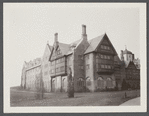 Montauk Manor Hotel. Montauk, East Hampton