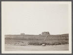 Embury House (left). Hither Plains. Montauk, East Hampton