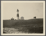 Montauk Light. Erected 1795. Stands 160 feet above the sea level, the tower
itself rises 100 feet from its foundation. Montauk Point. Montauk, East Hampton
