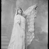 Claudia Muzio as Leonora in Il trovatore