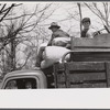 Family moving out of the Camp Croft area. Near Whitestone, South Carolina.
