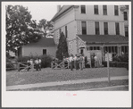Filling out applications for employment at the Du Pont powder plant near Childersburg, at the employment office in Sylacauga, Alabama.