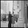 Unidentified people on 5th Ave & 57th St