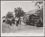 Florida migrants preparing to leave Old Trap, North Carolina.
