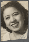 Teresa Roldan headshot taken in Cuba