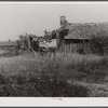 Deserted old houses at Penfield. Greene County, Georgia.