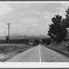 Highway approaching Rutland, Vermont, from the East.