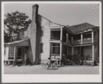 Greensboro, Greene County, Georgia (vicinity). The old Branch home, on the Athens road, now occupied by a Negro family.