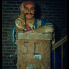 Frank Guarrera during a Metropolitan Opera tour of Cosi fan tutte