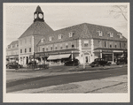 Commercial center of the Radburn, New Jersey, model housing community.