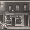 Restaurant and roominghouse. Hamilton County, Ohio. Court Street, or "basin" of Cincinnati.