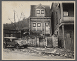 Narrow frame house, Hamilton County, [Cincinnati,] Ohio.