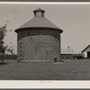 Corn crib of concrete blocks, capacity 7000 bushels, harvest of 140 acres. Central Illinois.