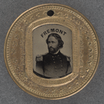 [Frémont button]