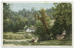 Vicksburg, showing Spanish Fort on top of Hill, Vicksburg, Miss.