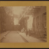 Manhattan: Patchin Place - Van Buren Street