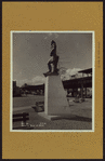 Queens: Astoria Boulevard - 31st Street, Columbus Triangle