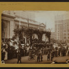 Celebrations - Parades - Municipal events - World War I - [Reviewing stand.]