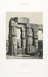 Thèbes. Louqsor, groupe de colonnes dans le palais.