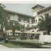 Entrance to Hotel Maryland, Pasadena, Calif.