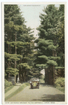 Entrance Driveway, Hotel Aspinwall, Lenox, Mass.