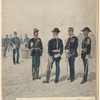 Officier d'administration (tenue de campagne), intendant (grande tenue), intendant (petite tenue), officier comptable (grande tenue)