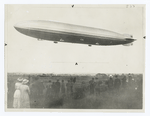 The first trail of the dirigible ZR2 at Cardington England.