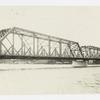 Highway bridge over Mohawk River at Crescent (Erie Canal).