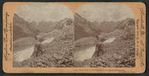 Searching for gold quartz in the Midlle Moutains, Colorado, U.S.A.