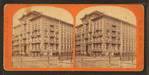 Monument. Barnum Hotel.