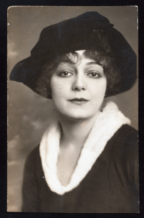 Barbara Castleton - NYPL Digital Collections