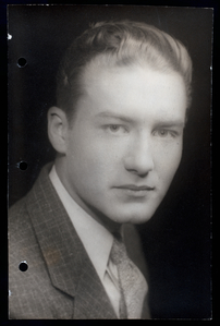 Billy Rose Theatre Collection photograph file