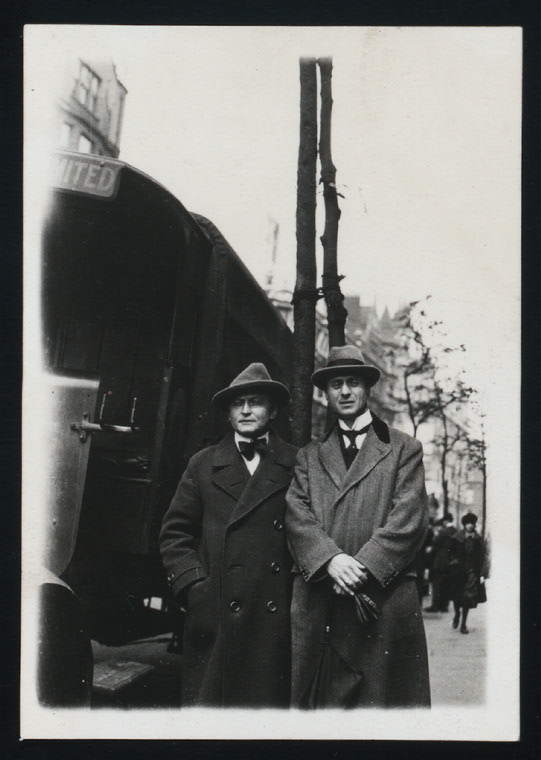 Harry Houdini with Charles Morritt (possibly) - NYPL Digital Collections