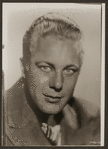 Gene Raymond