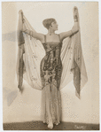 Flore Revalles as Cleopatre