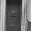 East 64th Street between Park Avenue and Lexington Avenue. Even numbers
